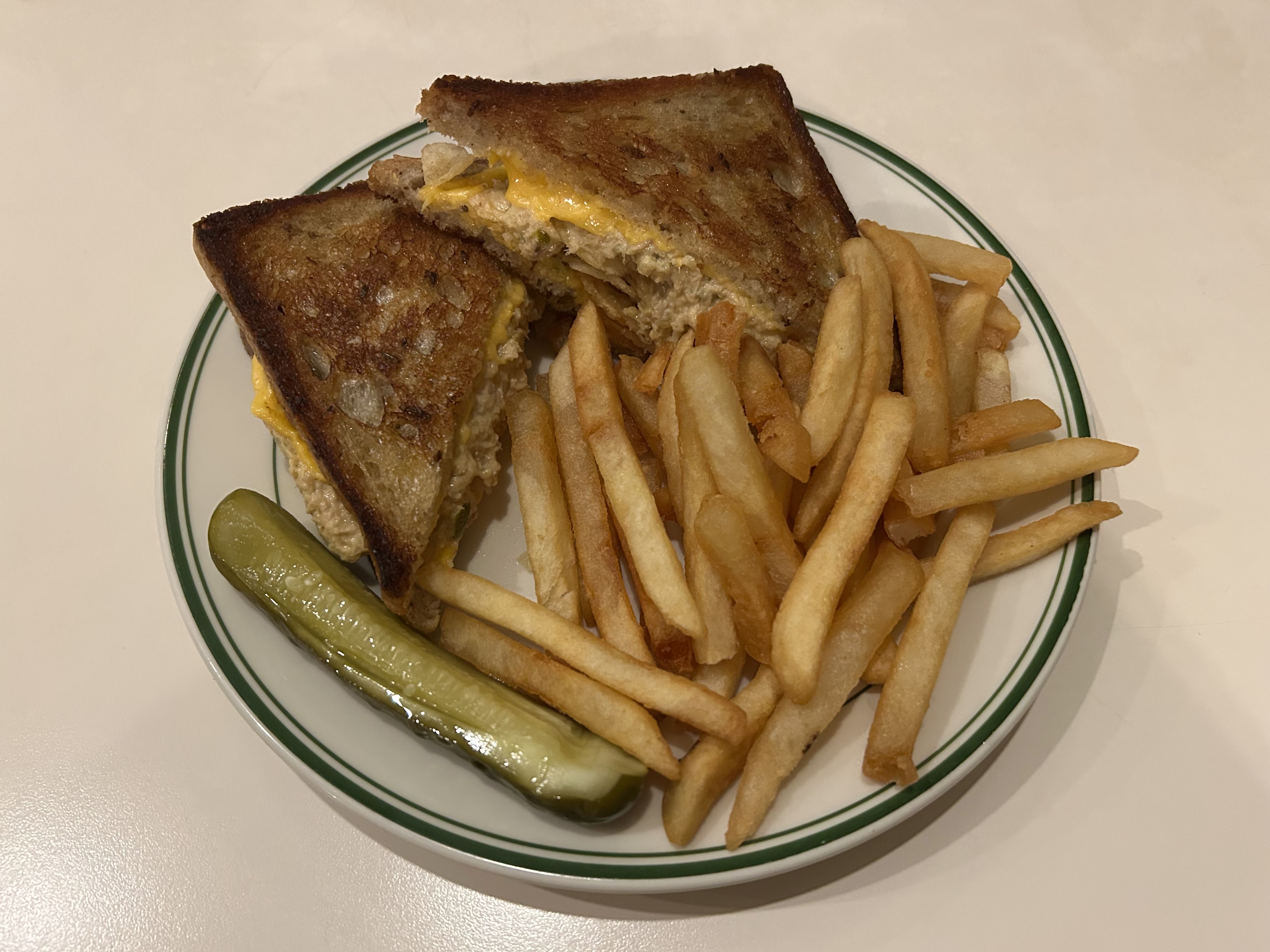 Golden Diner Tuna Melt